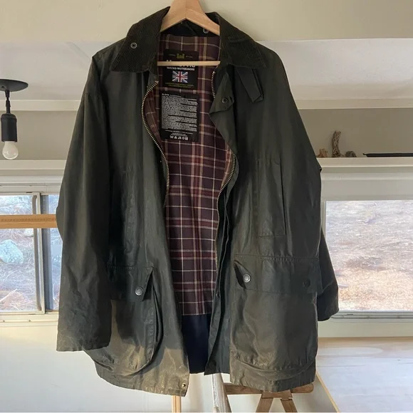 Classic Waxed Jacket - Picture 3 of 10